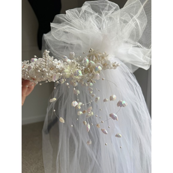 Vintage Bridal Wedding Veil Tiara Crown Headband Pearl floral 25" long - Picture 3 of 10
